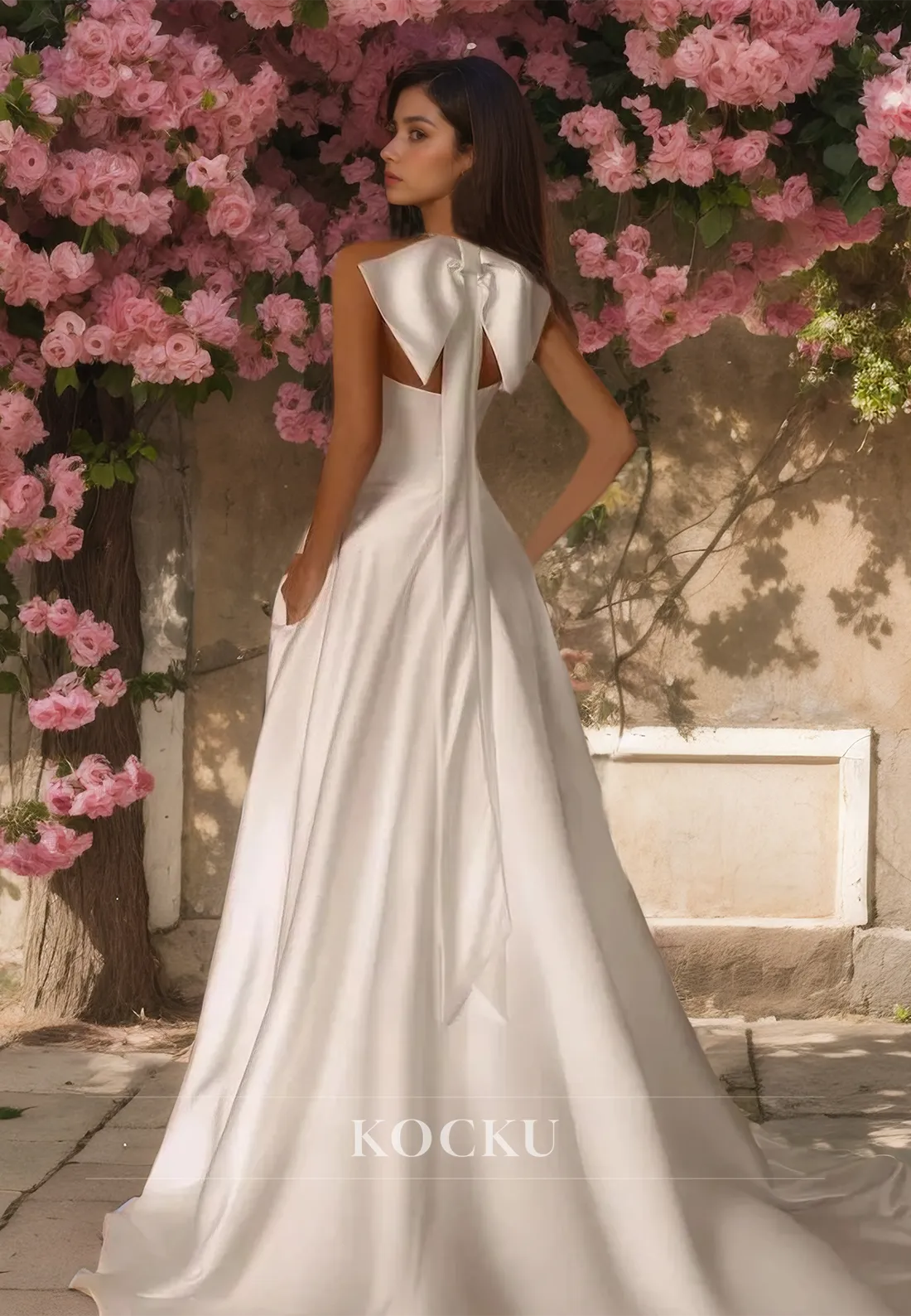 Halter Neck Sheath Wedding Dress Sleeveless High Split Satin Bridal Gowns with Sweep Train