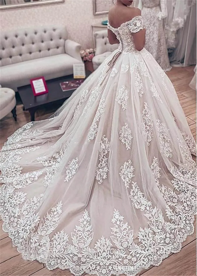 Off the Shoulder Lace Appliques Ball Gown Wedding Dress WD027