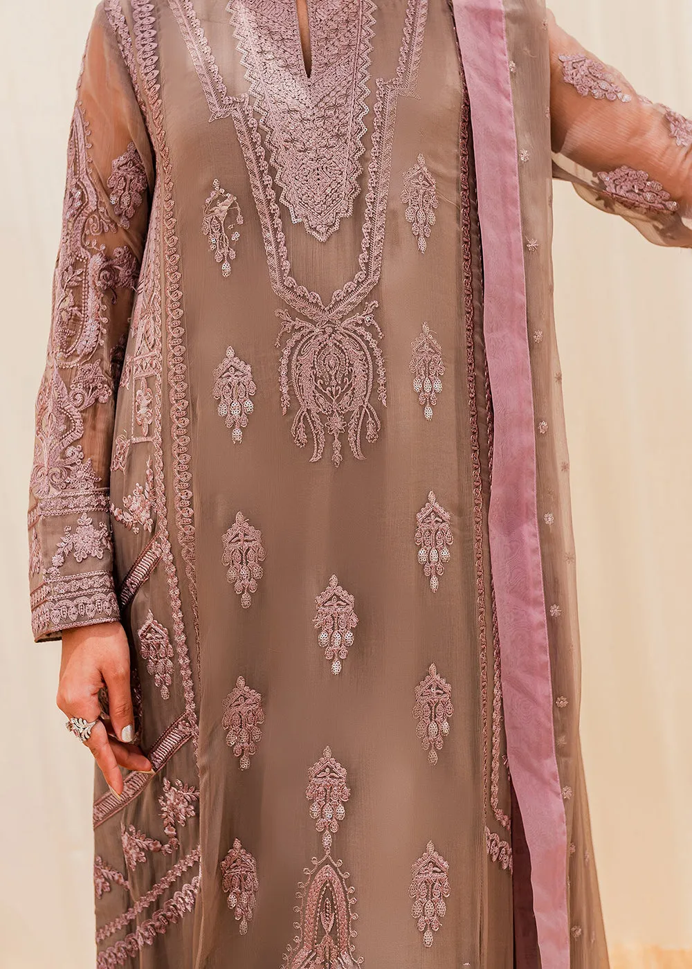 Sejal Luxury Formals 2023 by Maryum & Maria | WOODROSE (QS23-508)