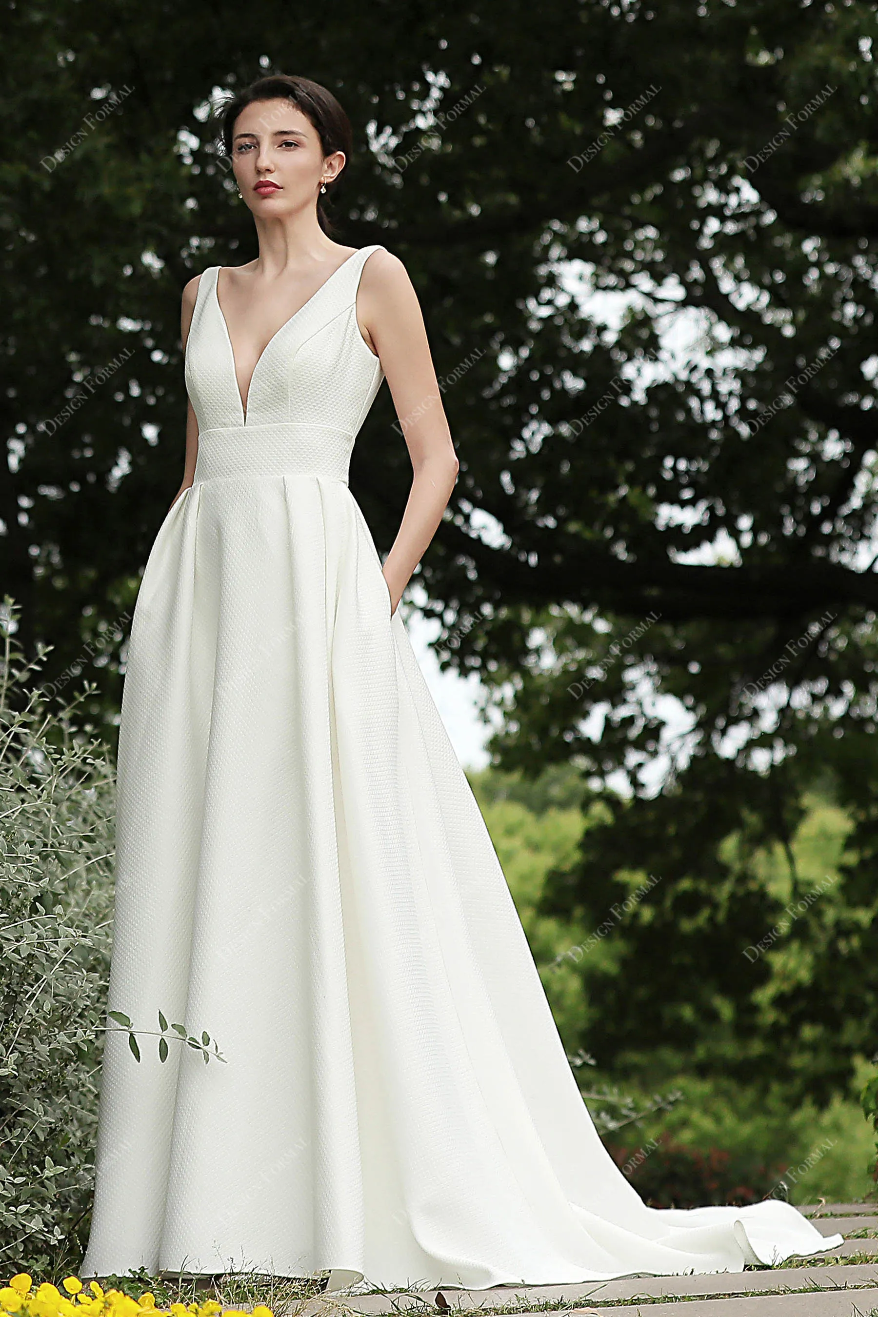 Simple V-neck Designer Textured Bridal Dress with Pockets