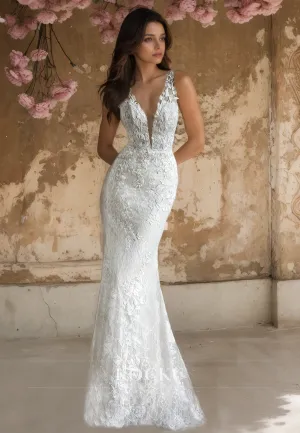 V-Neck Mermaid Spaghetti Straps Boho Wedding Dress Floor-Length Lace Beach Dress with Appliques