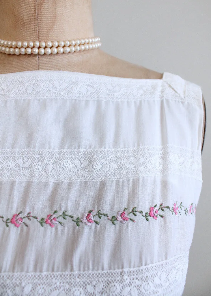 Vintage 1960s L'Aiglon Petite Roses Cotton Dress